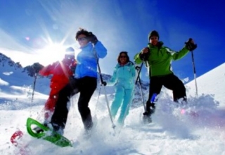 Snowshoe walks in Savoie 
